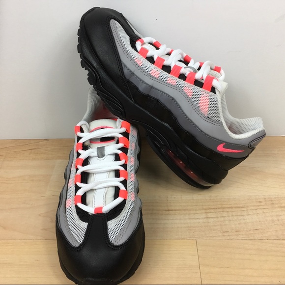 spider man air max 95